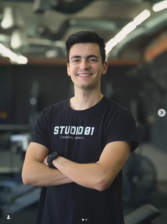 Personal trainer do Studio Um, no estúdio em Coimbra